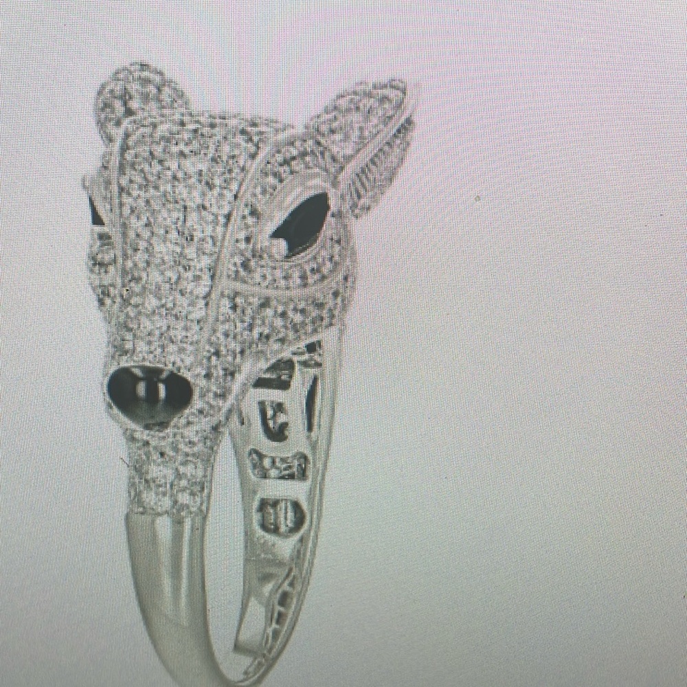 Animal lovers! Deer ring in white dimond simulant & black enamel 4.58 ctw